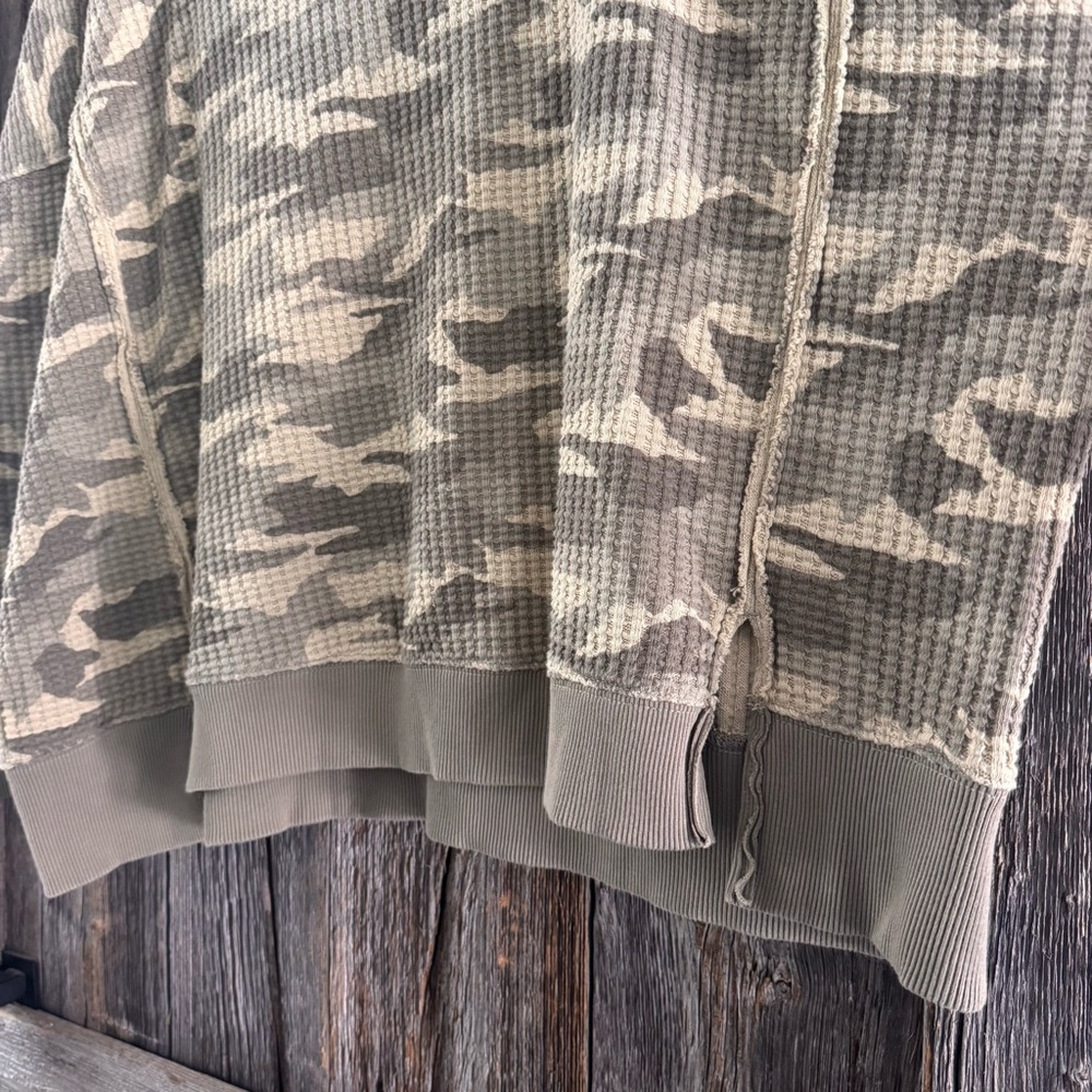 American Eagle Waffle Knit Crewneck – XL Oversized Fit “Seriously Lived-In” - Picture 4 of 8